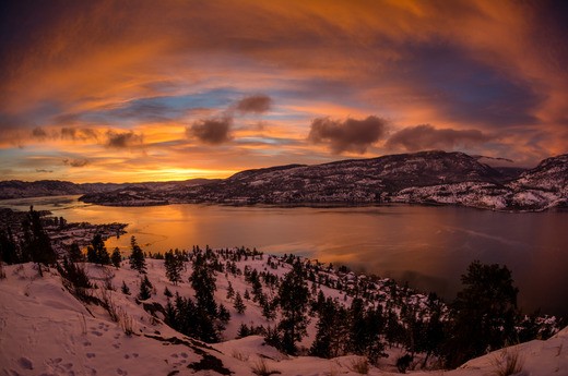 View from Knox Mountain at sunset looking towards West Kelowna in the winter