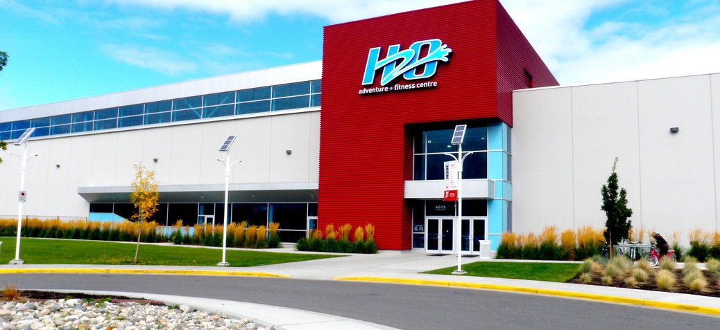 H2O Adventure and Fitness Centre - external building