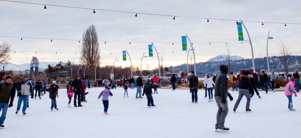 A busy day on the Stuart Park rink