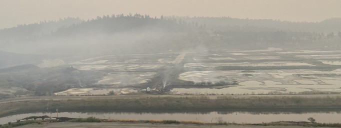 Landfill during fire 