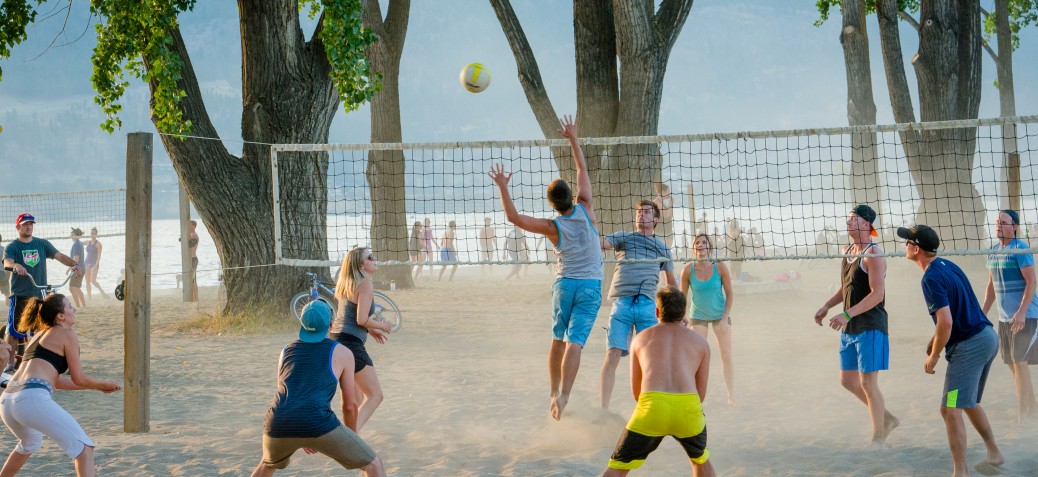 Beach Volleyball in City Park Beach Volleyball in City Park