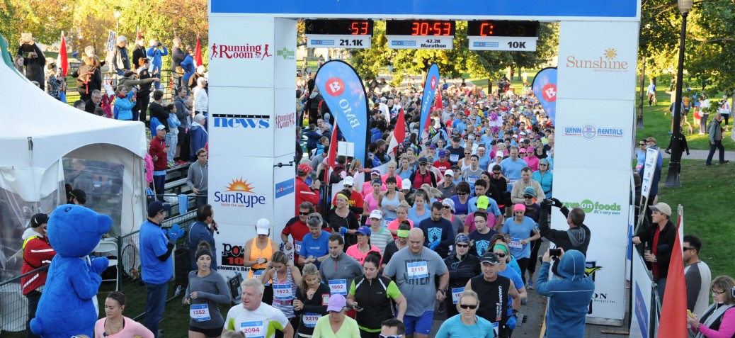 Start of the Okanagan Marathon Start of the Okanagan Marathon